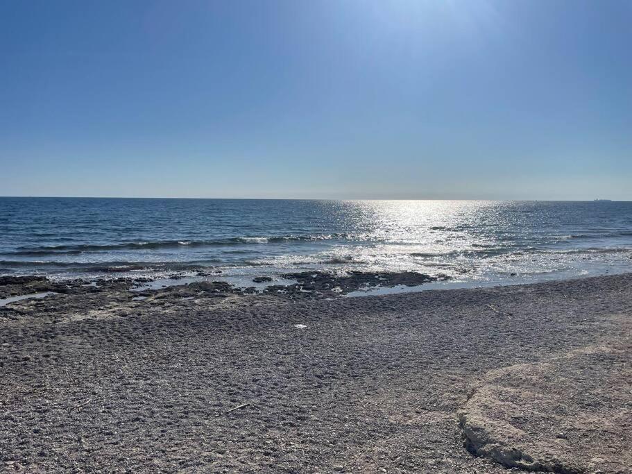 Apt Neuf A 1 Min De La Mer A Sausset Exterior photo
