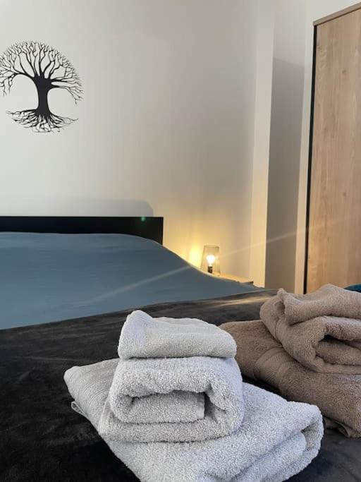 Apt Neuf A 1 Min De La Mer A Sausset Exterior photo
